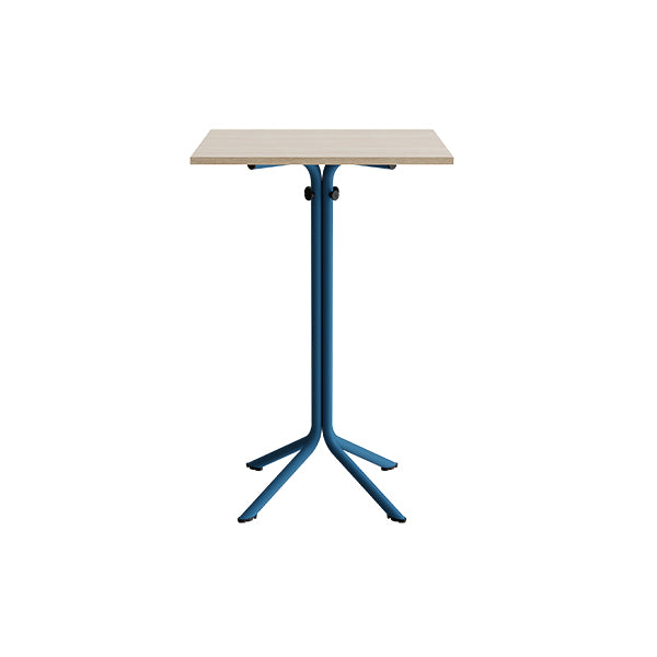 Bord Atlas 1133 700x700x1080mm  Hvidpigmenteret Eg Med Azurblåt Understel