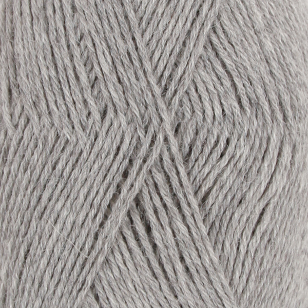 Drops Nord 04 Lysegrå Mix  Uldgarn Alpacagarn  Fra Drops Design