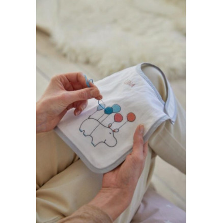 Gift Of Stitch Broderi Kit Hagesmæk Flodhest