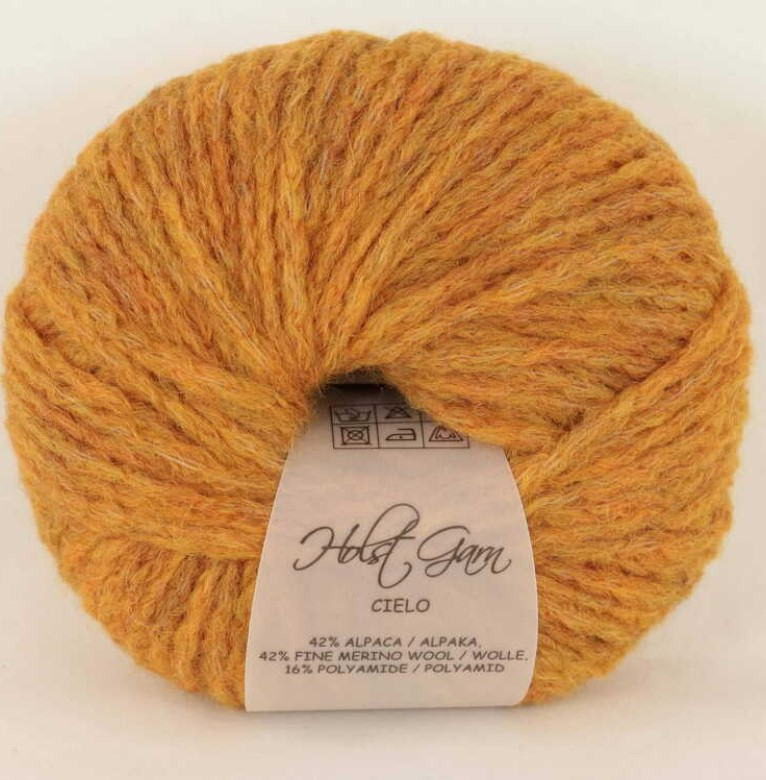 Holst Garn Cielo 17 Chanterelle  42  Baby Alpaca 42  Superfine Merino 16  Polyamid  Fra Holst Garn