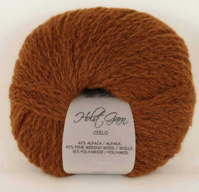 Holst Garn Cielo 18 Toffee  42  Baby Alpaca 42  Superfine Merino 16  Polyamid  Fra Holst Garn