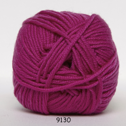 Merino Cotton  Fuchsia  50    Nr  9130