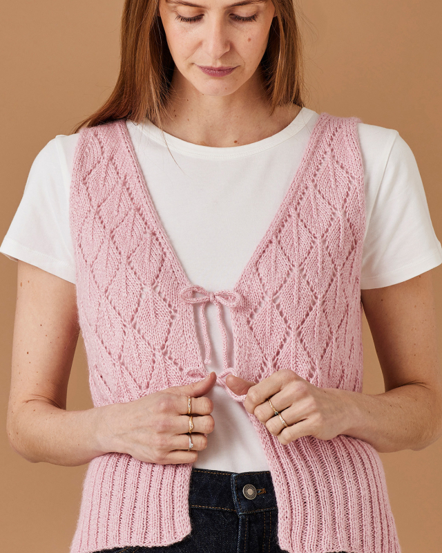 Top Vest Med Hulmønster Og Bred Rib  Pdf 25kr