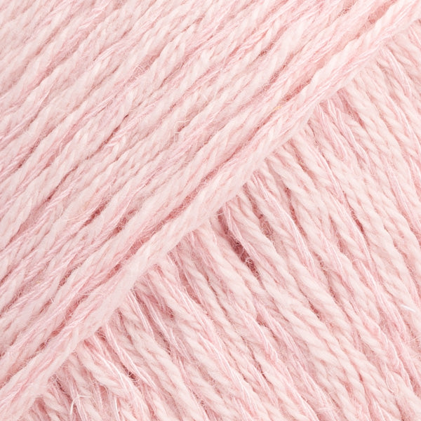 Drops Belle Powder Pink 30